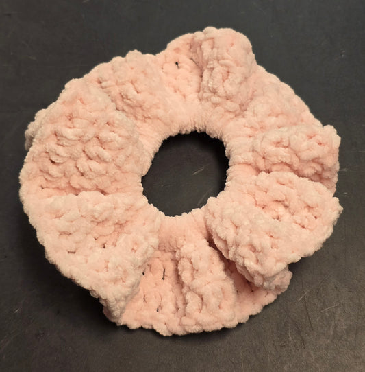 Crochet Pink Scrunchie