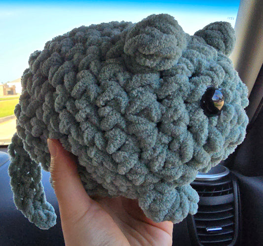 Crochet Green Loaf Cat