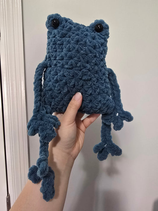 Crochet Leggy Frog Dark Blue/Teal
